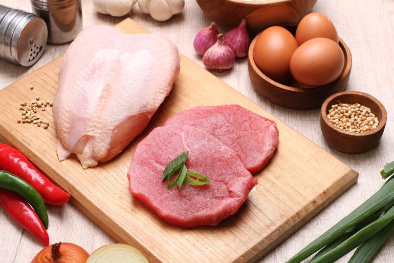fresh and high quality chicken and beef to make delicious and nutritious dishes